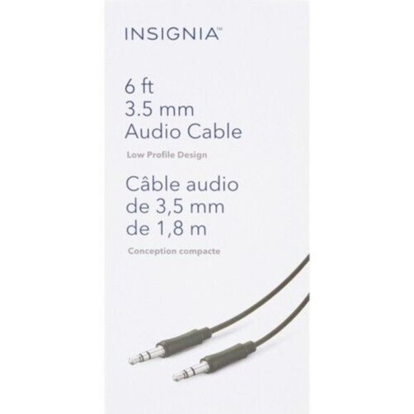 Insignia 1.8m (6 ft.) 3.5mm Audio Cable (NS-MP3AX-C) - Picture 1 of 3
